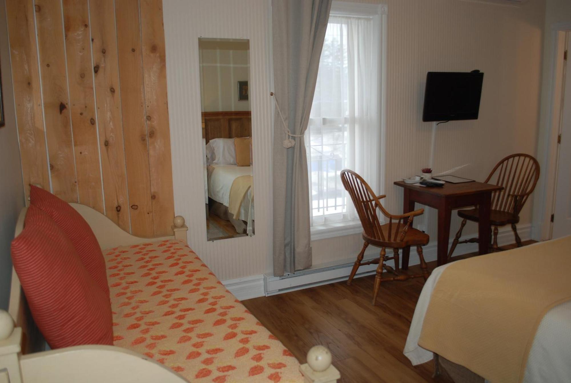 Auberge Knowlton Lac-Brome Ngoại thất bức ảnh